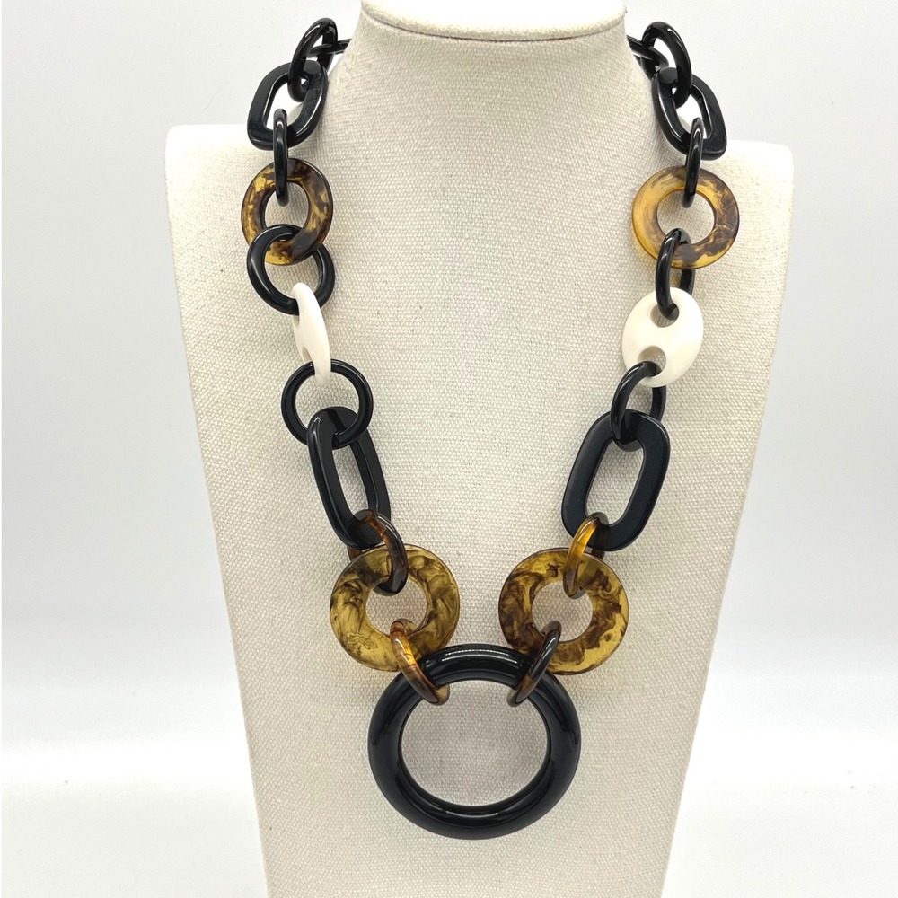 Vintage Chunky Resin Link Statement Necklace Black Tortoiseshell Cream 19in